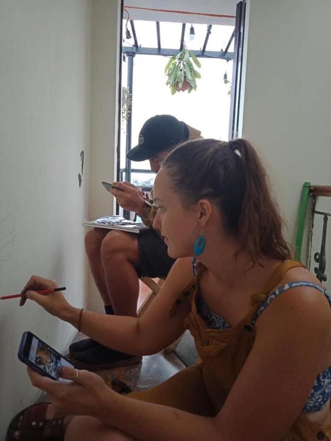 האנוי Ubuntu Homestay & Tours מראה חיצוני תמונה